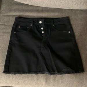 American Eagle Black Denim Skirt - Size US 2 Regular